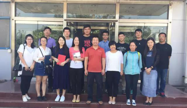 Chengdong tábor harmadik negyedévében új alkalmazottak képzése (3)